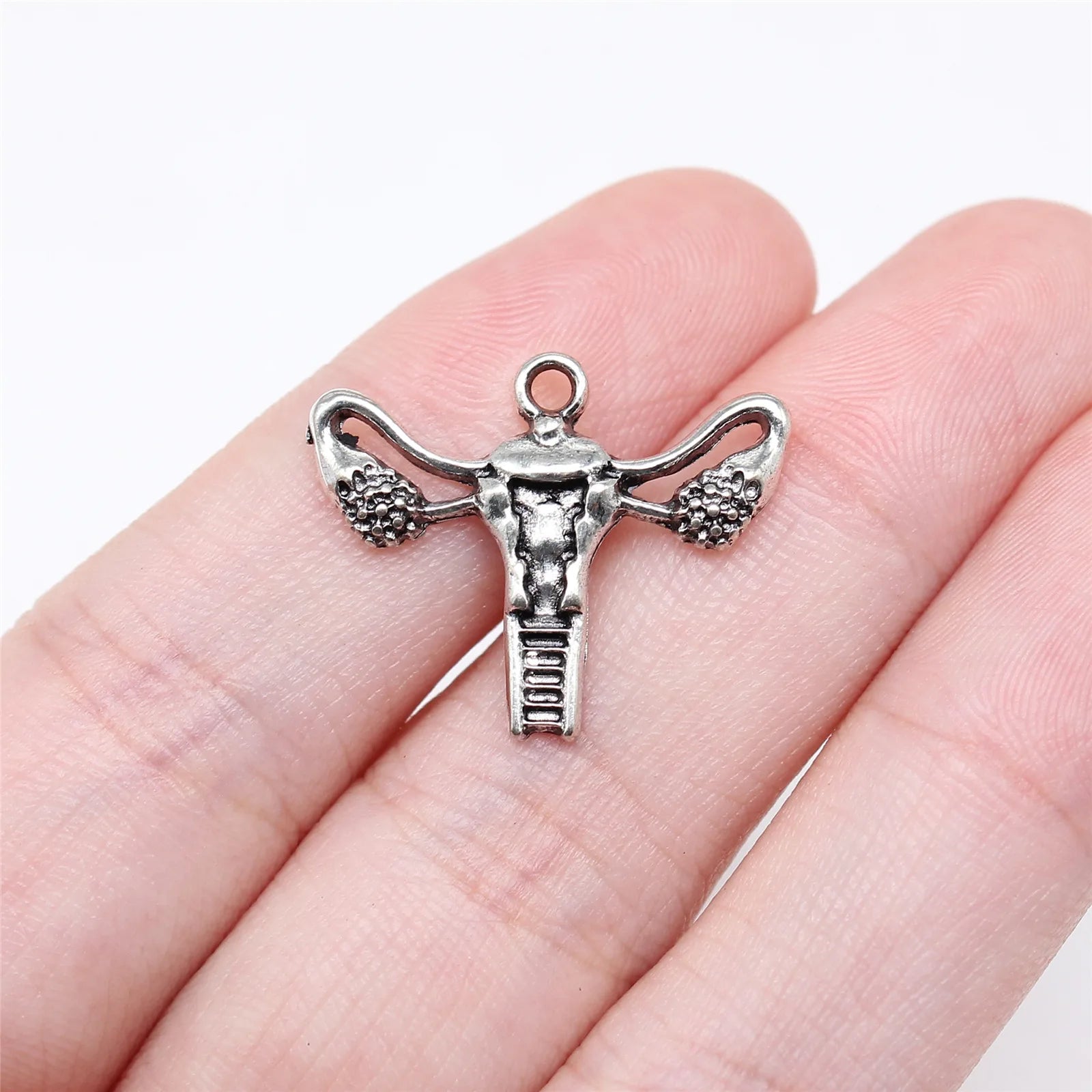 18x23mm 1.3g Antique Silver Zinc Alloy Uterus Charm Pendant for DIY Medical Theme Jewelry Making