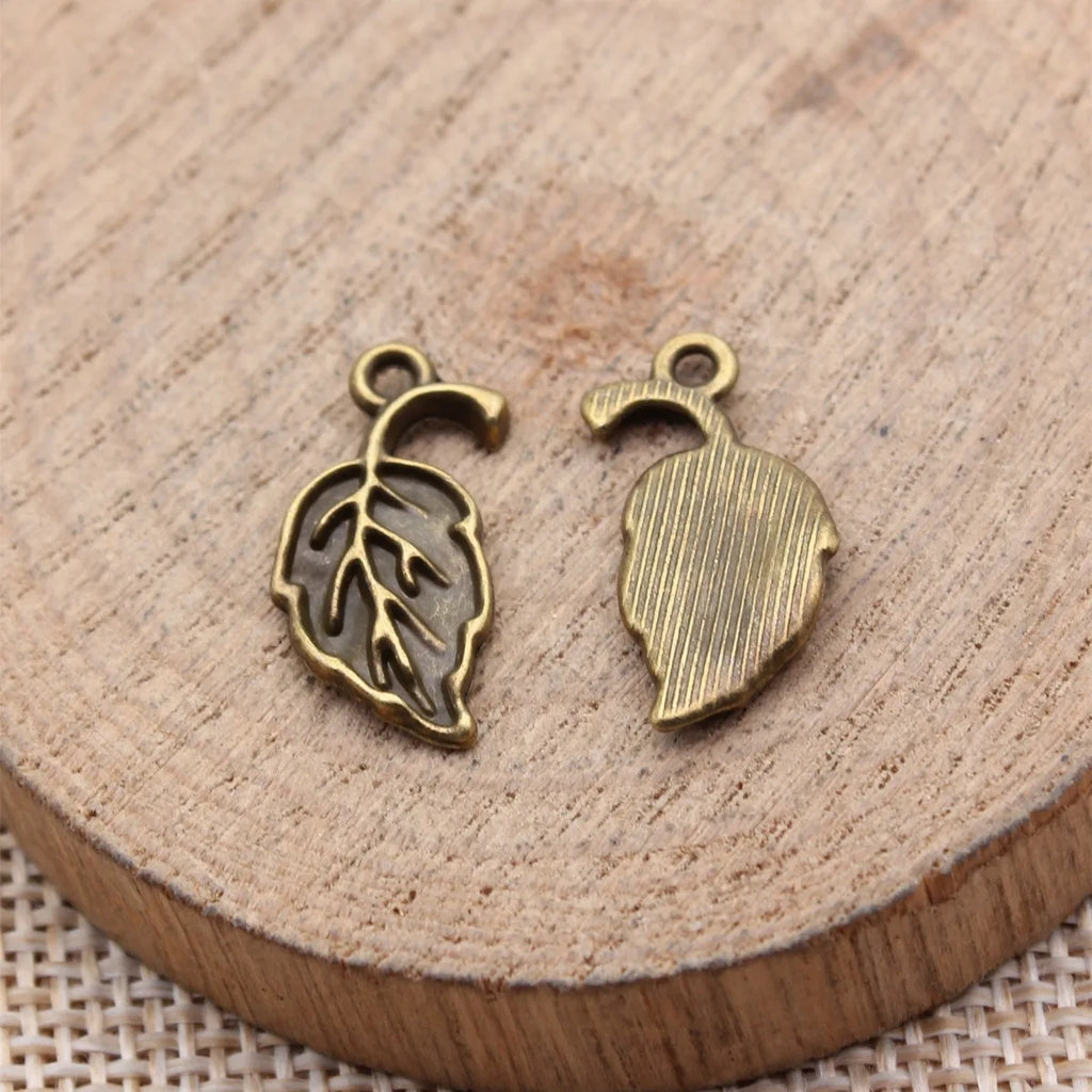 20x10mm 0.95g Multicolor Zinc Alloy Leaf Charm Pendant for Clothing Accessories and DIY Jewelry Making