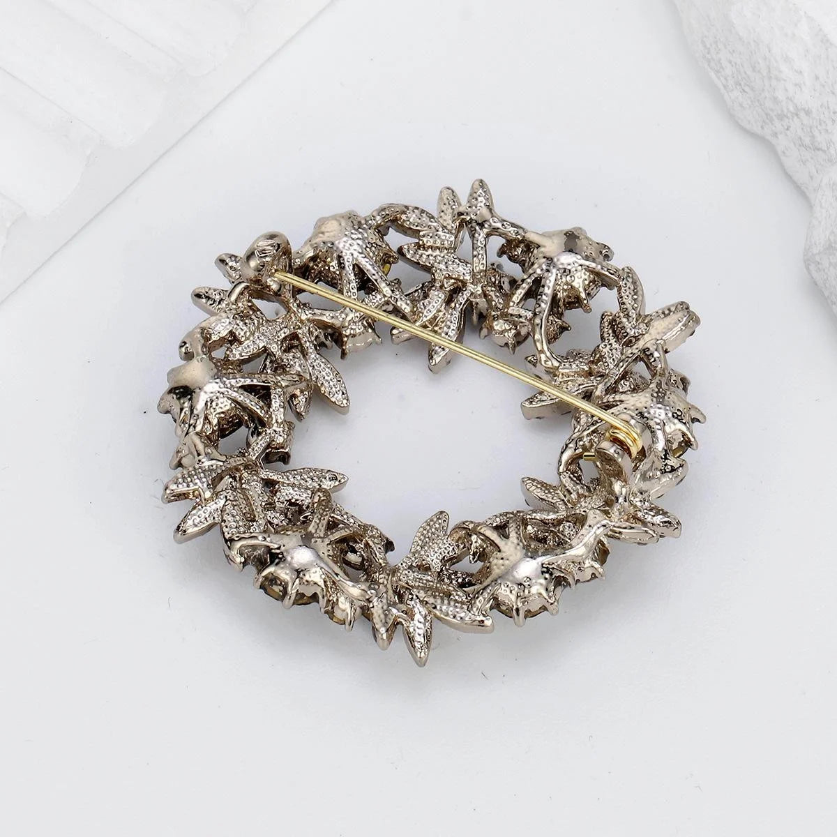Luxury Rhinestone Floral Wreath Brooch With Navy Crystal Accents, Elegant Alloy Lapel Pin Suit Accessory