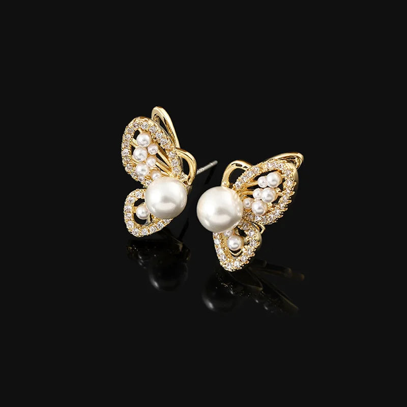 Elegant Pearl Butterfly Rhinestone Gold Alloy Stud & Clip On No Piercing Vintage Women's Earrings