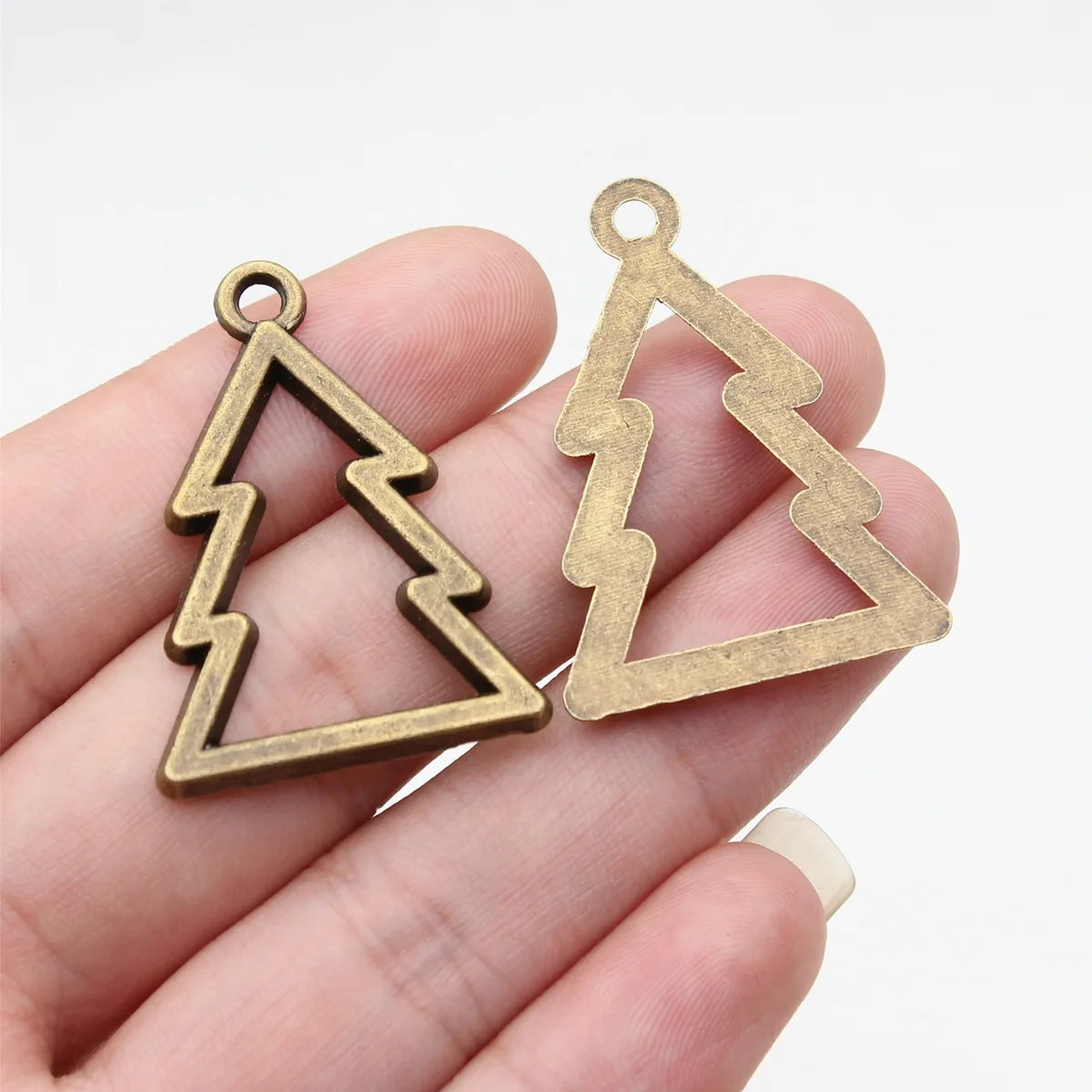 36x26mm 2.9g Antique Bronze Zinc Alloy Hollow Christmas Tree Charm Pendant for DIY Holiday Jewelry