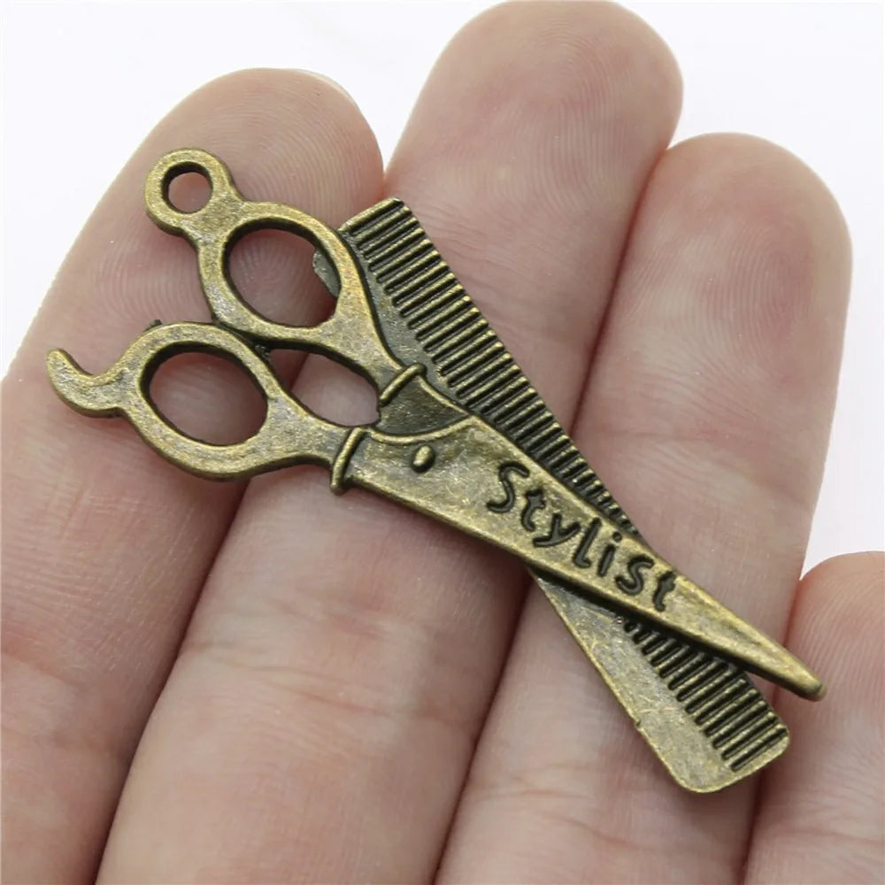 24x53mm 5.4g Multicolor Zinc Alloy Barber Scissors and Comb Charm Pendant for DIY Jewelry Making