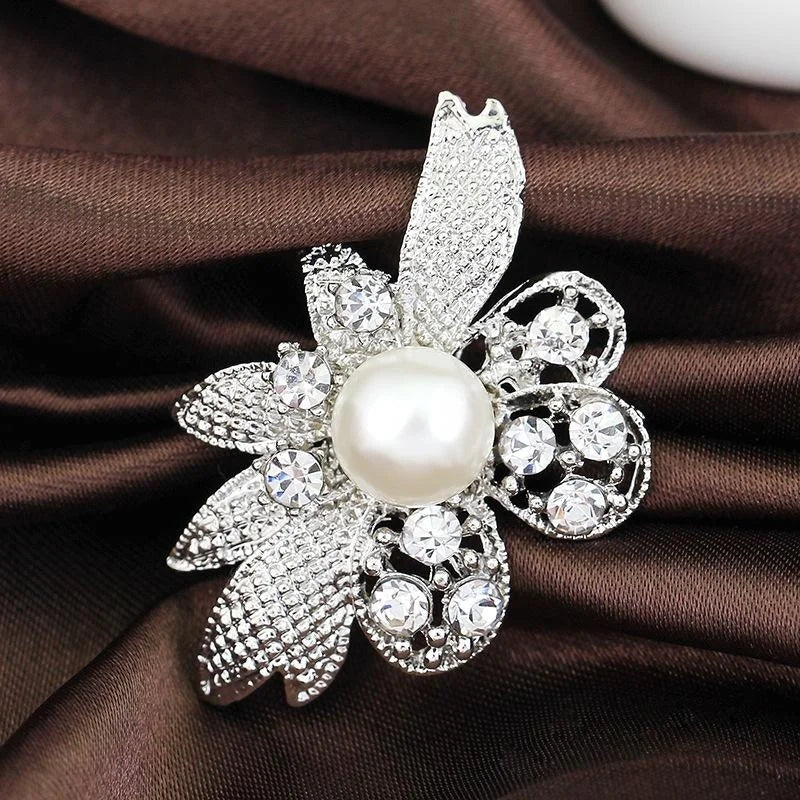 Elegant Rhinestone Pearl Flower Brooch, Silver Alloy Crystal Lapel Pin Corsage For Women's Suit Gift