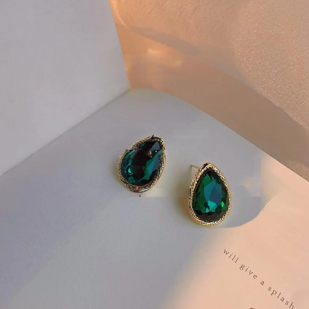 Vintage Luxury Emerald Green Glass Crystal Teardrop Stud Earrings For Women