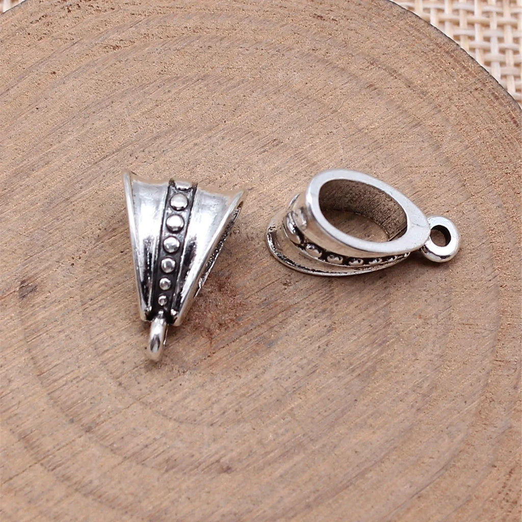 16x11x7mm 1.1g Antique Silver Zinc Alloy Inverted Triangle Three Hole Pendant Bail Connector for DIY Jewelry