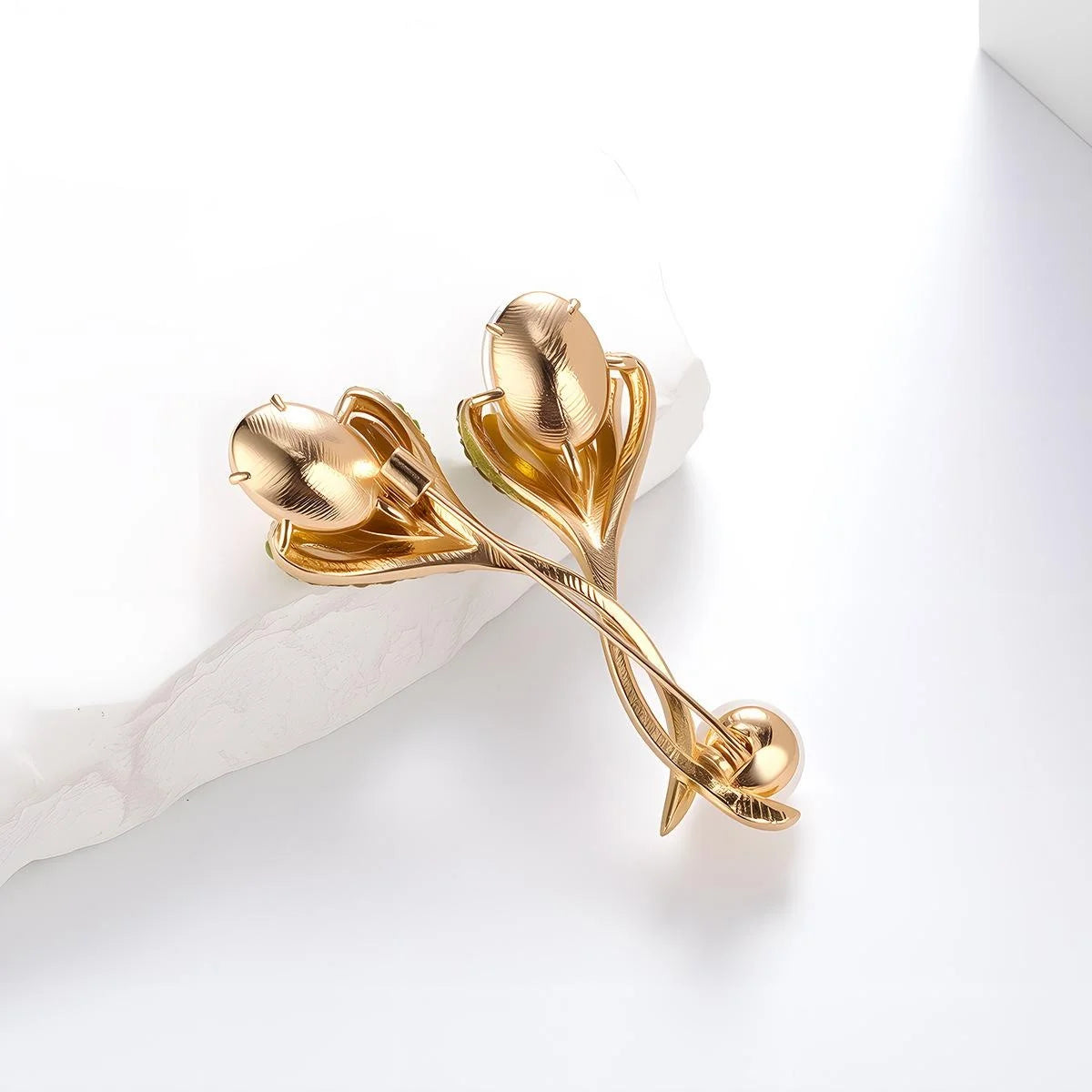 Luxury Tulip Flower Brooch With Alloy Stems, Glass Rhinestones And Pearl, Elegant Lapel Pin Suit Accessory