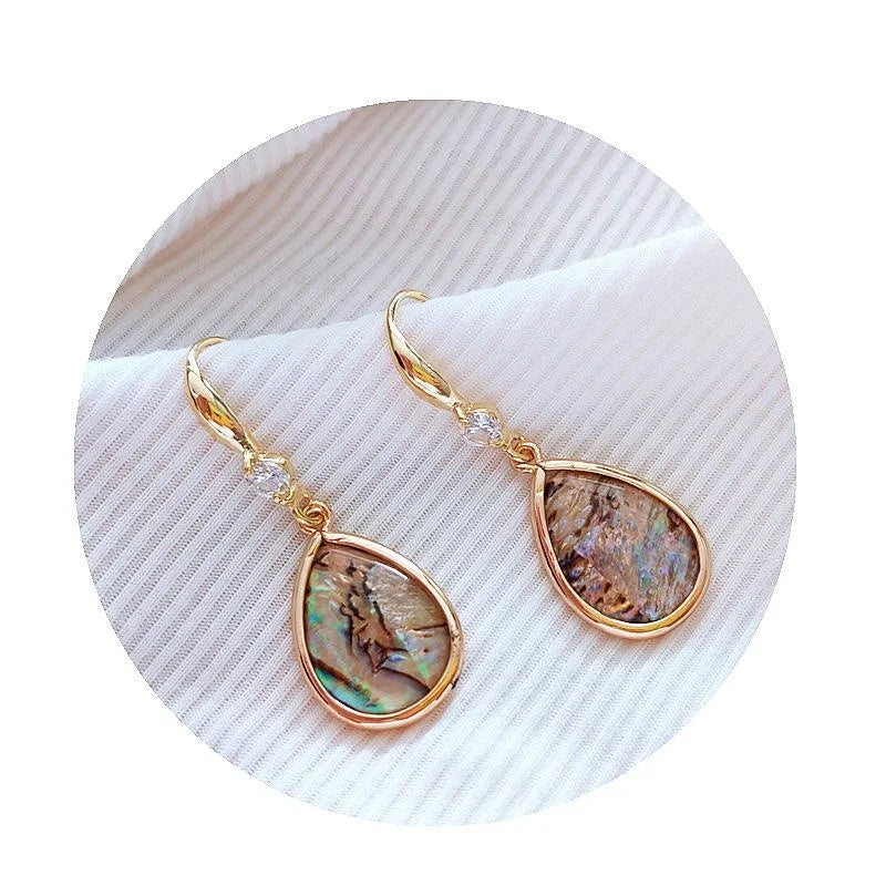 14K Gold Plated Natural Black Mother Of Pearl Teardrop Drop Earrings Vintage Court Style
