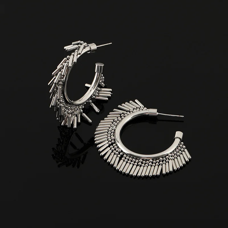 Vintage Alloy Round Hoop Tassel Stud & Clip On No Piercing Statement Fringe Vacation Earrings