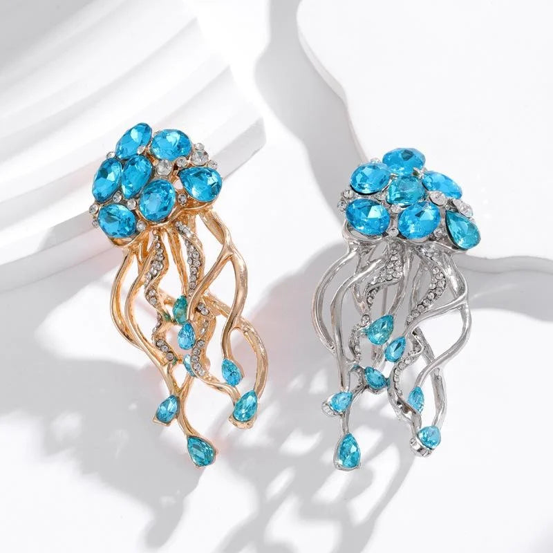 Elegant Blue Rhinestone Jellyfish Brooch, Gold Tone Alloy Ocean Animal Lapel Pin Corsage Gift