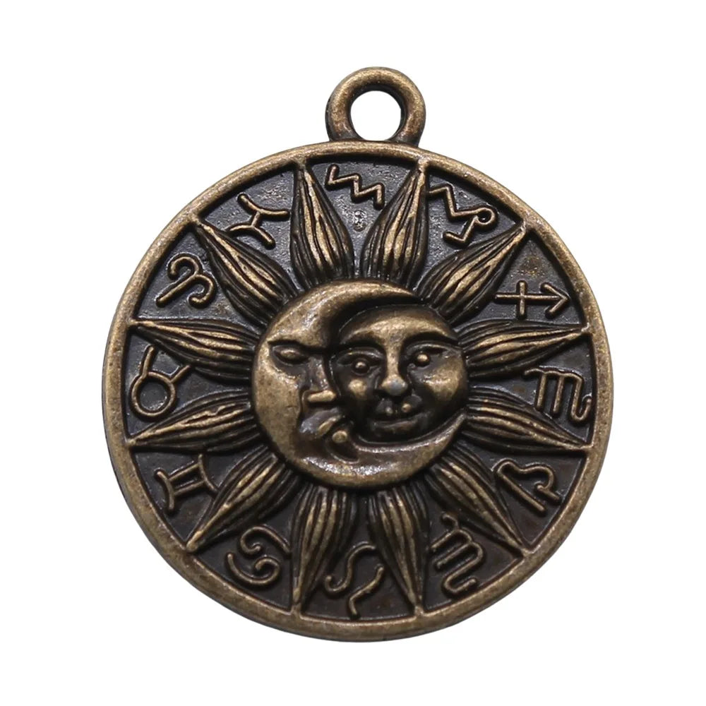 28x25mm 4.1g Zinc Alloy Round Sun Moon Totem Symbol Charm Pendant for DIY Necklace Bracelet Making
