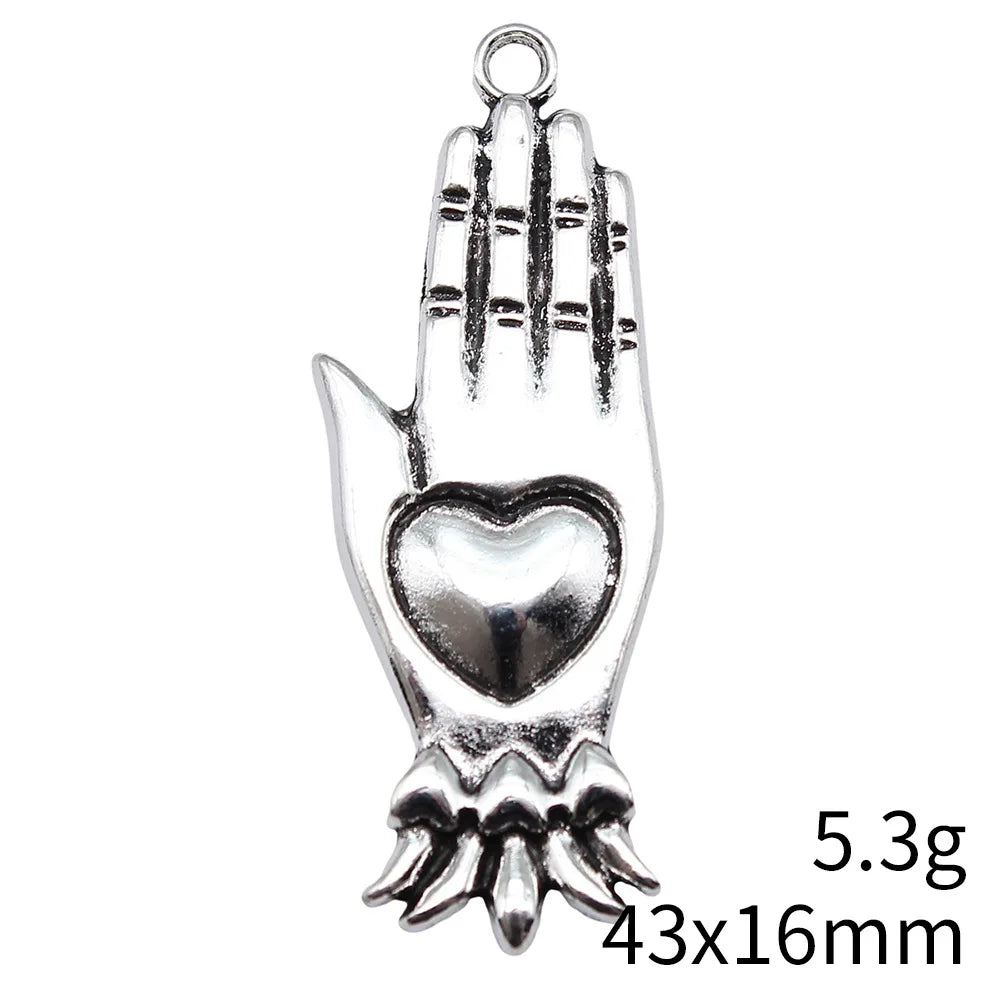 43x16mm 5.3g Antique Silver Zinc Alloy Gothic Hand Heart Charm Pendant for DIY Necklace Jewelry Making
