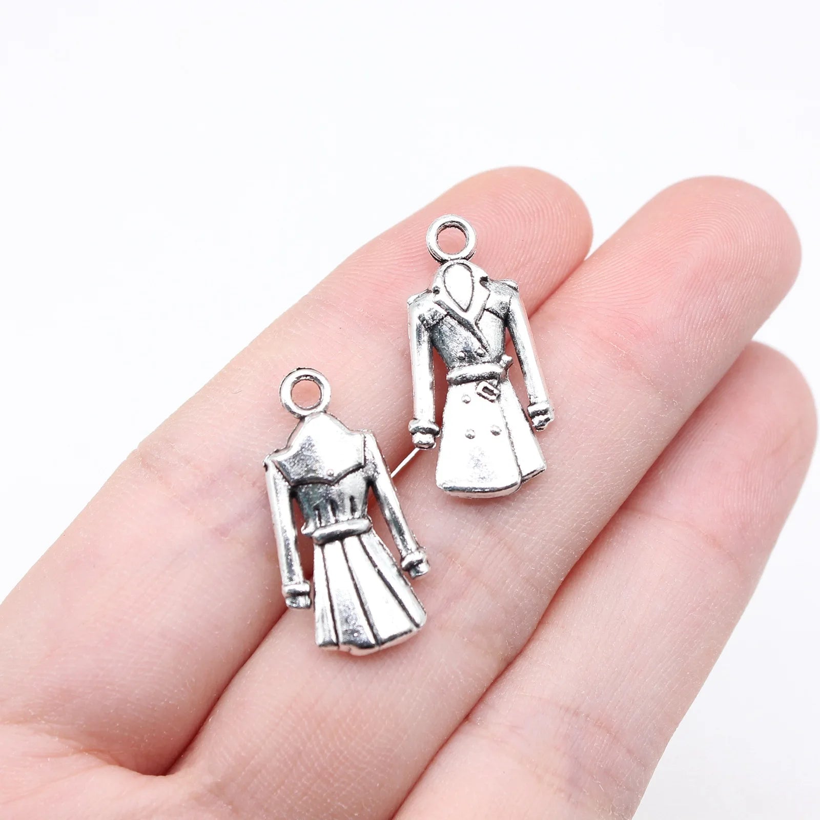 23x11mm 1.9g Multicolor Zinc Alloy Military Coat Charm Pendant for DIY Bracelet Necklace Jewelry