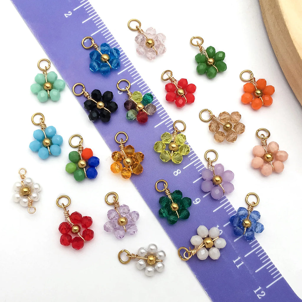 Acrylic Daisy Flower Loose Beads for DIY Woven Earrings Bracelet Jewelry Making
