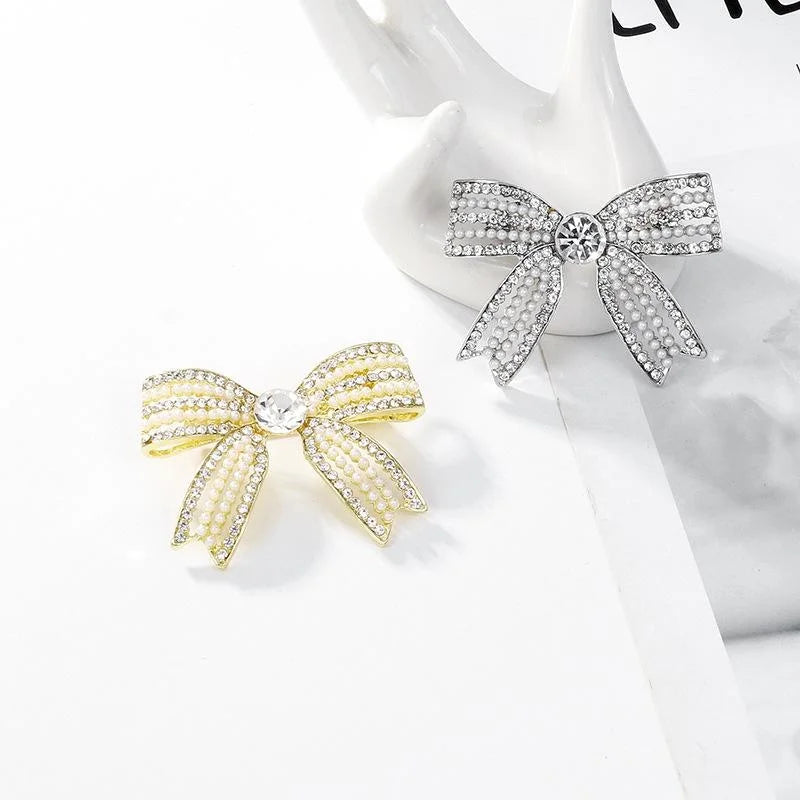 Elegant Korean Style Pearl Rhinestone Bow Brooch Luxury Alloy Lapel Pin Corsage For Suit Accessory Gift