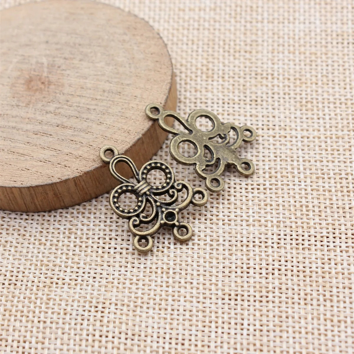 29x21mm 1.95g Multicolor Zinc Alloy Earring Connector Charm for DIY Handmade Dangle Earring Making