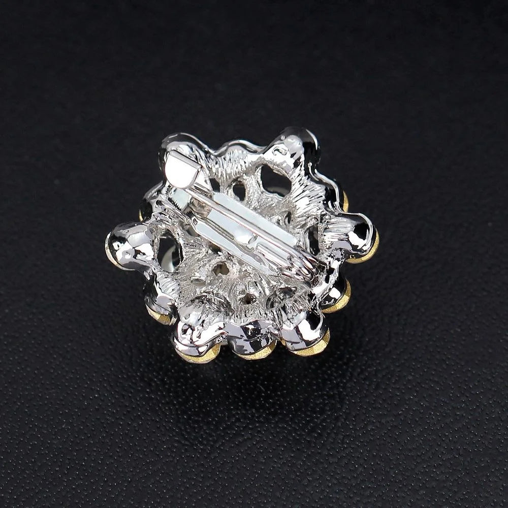 Elegant Pearl Rhinestone Flower Brooch For Women, Korean Style Alloy Lapel Pin Corsage Suit Accessory Gift