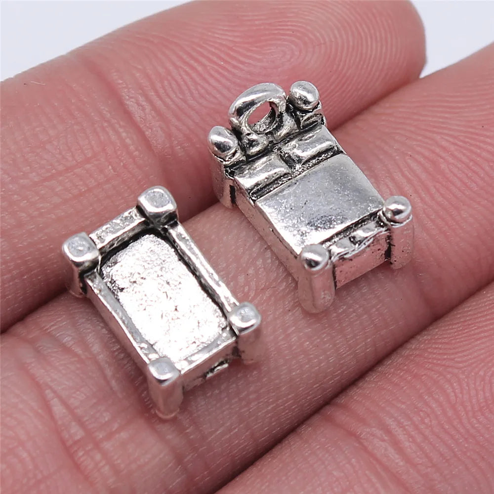13x8mm 2.6g Antique Silver Zinc Alloy Bed Charm Pendant for DIY Bracelet Necklace Making