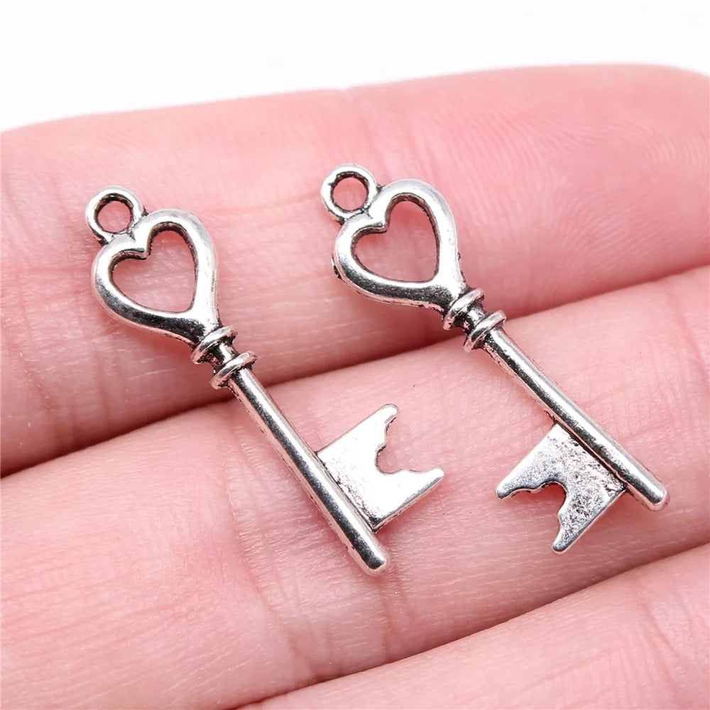 28x8mm 0.8g Multicolor Zinc Alloy Heart Key Charm Pendant for DIY Necklace Bracelet Jewelry Making