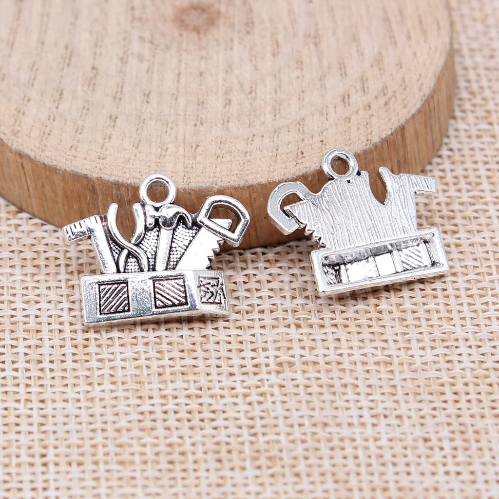 17x22mm 2.2g Antique Silver Zinc Alloy Tool Box Charm Pendant for DIY Necklace Bracelet Making