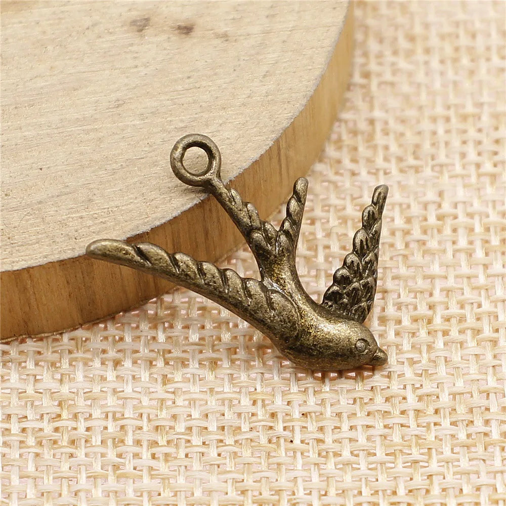 26x25mm 1.9g Multicolor Zinc Alloy Swallow Bird Charm Pendant for DIY Bracelet Necklace Making
