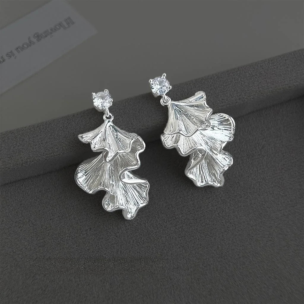 French Elegant Copper Zircon Ginkgo Leaf Pleated Tassel Drop Earrings Luxury Geometric Jewelry