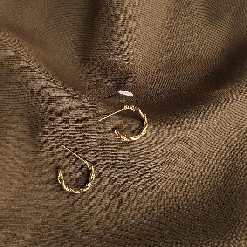 14K Gold Plated Copper C-Shaped Hoop Earrings Minimalist Geometric Daily Wear Ear Jewelry