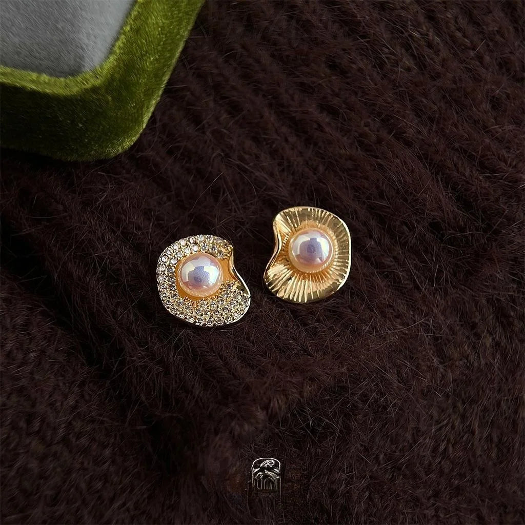 Designer Copper Micro Pave Zircon Ruffle Pearl Stud Earrings Light Luxury Asymmetric Geometric Style