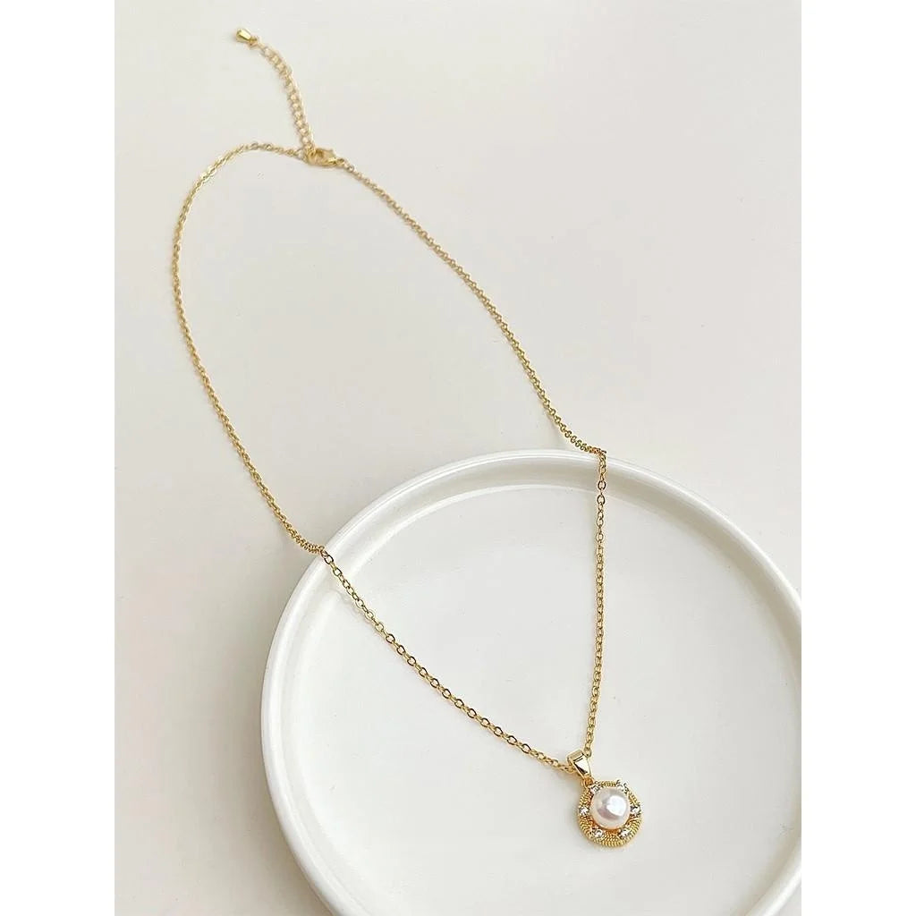 18K Gold Plated Copper Freshwater Pearl Micro Pave Zircon Geometric Collarbone Necklace For Women