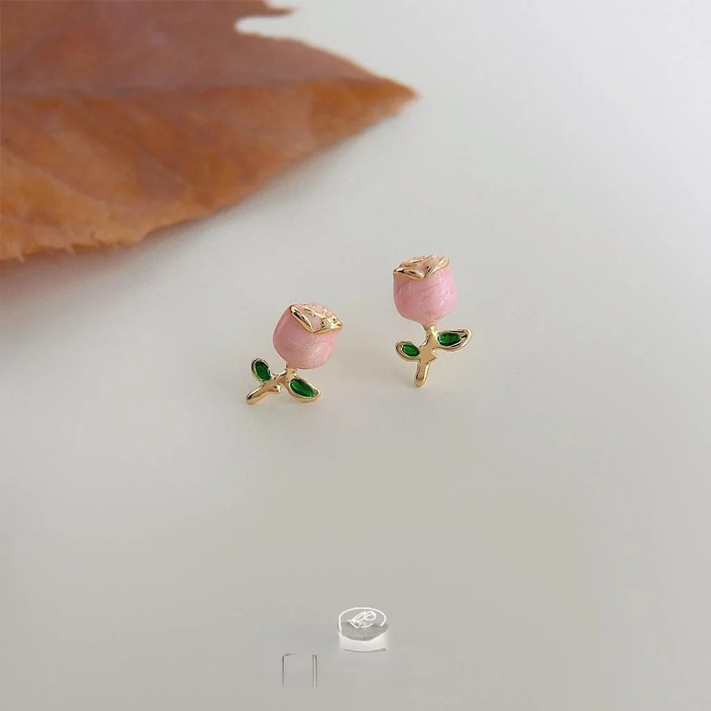 Sweet Pink Tulip Enamel Copper Stud Earrings Cute Minimalist Floral Jewelry for Women