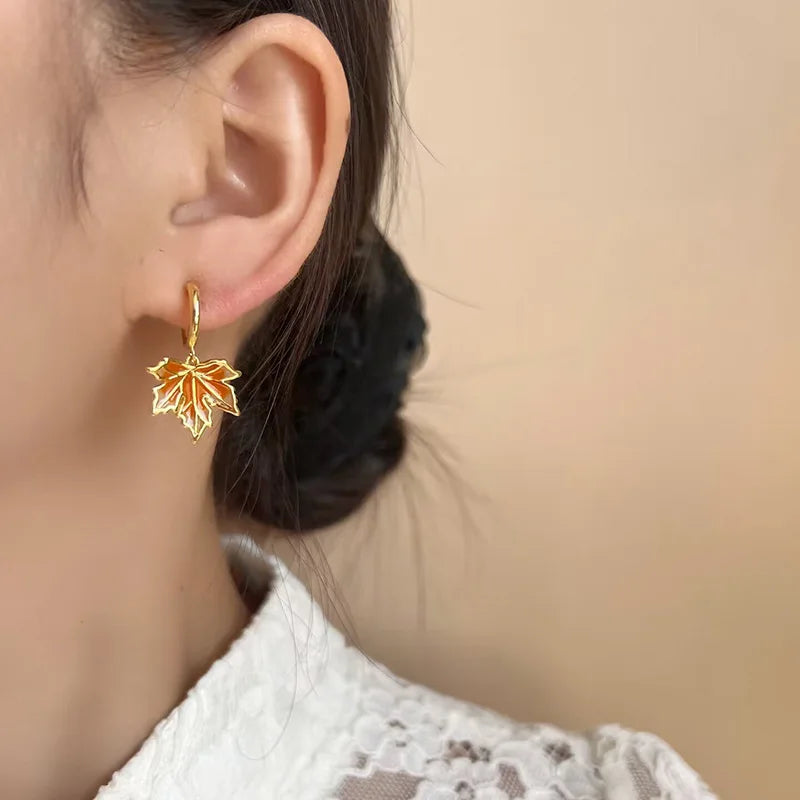 Elegant Chinese Style Gold Tone Enamel Maple Leaf Alloy Drop Stud & Clip On No Piercing Earrings