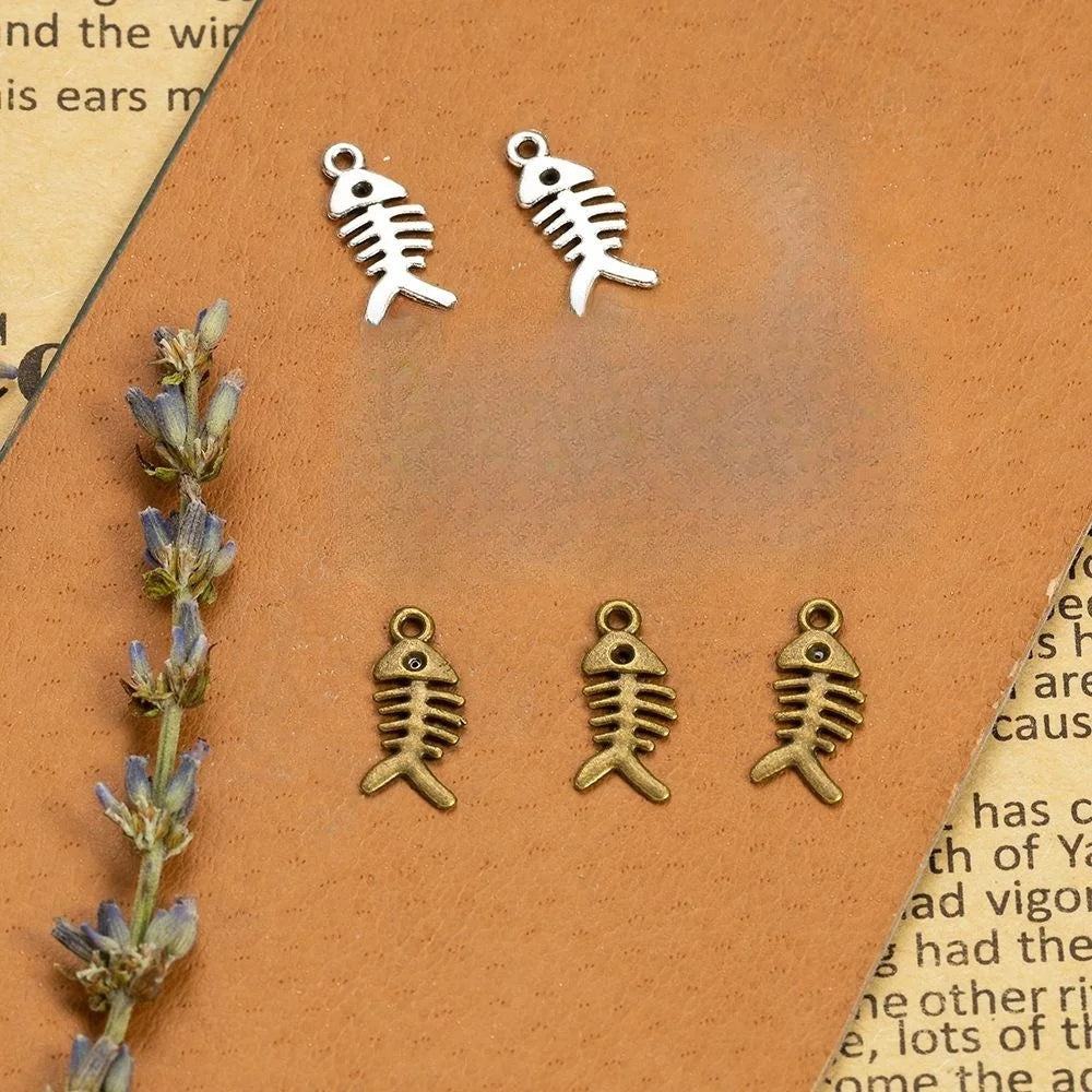 17x8MM Zinc Alloy Goldfish Charm Pendant for DIY Necklace Bracelet Jewelry Making
