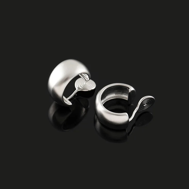 Elegant Matte Gold Alloy C Shaped Hoop Ear Cuffs, Stud & Clip On No Piercing French Commuter Earrings