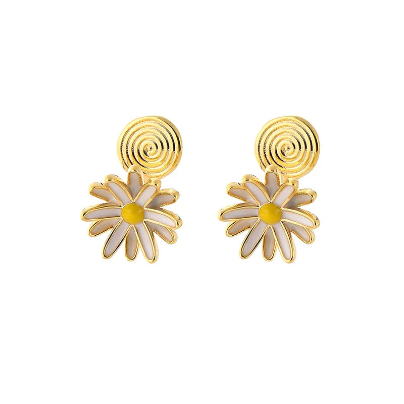 Elegant Enamel Daisy Flower Alloy Stud & Clip On No Piercing Sweet Floral Gold Tone Earrings