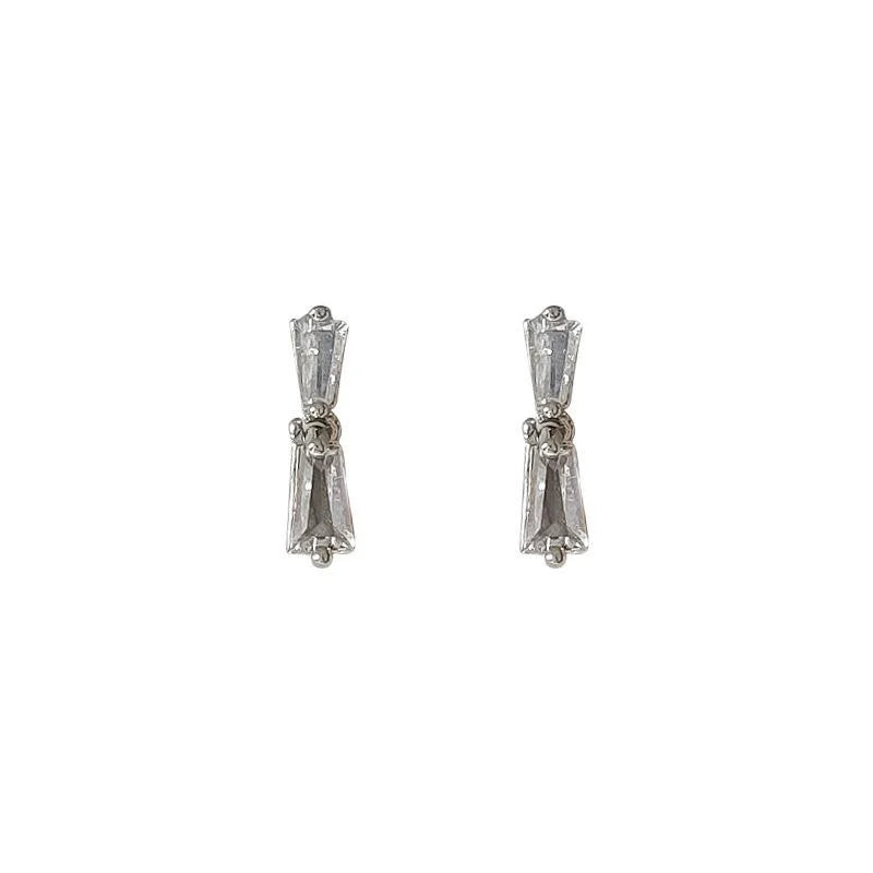 Micro Pave Zircon Mini Hourglass Copper Stud Earrings For Women Minimalist Geometric Daily Wear