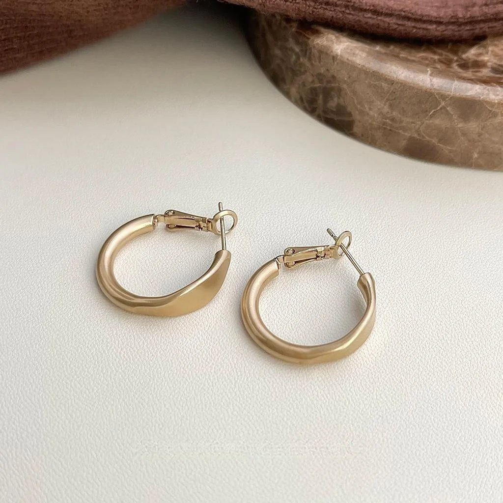 Matte Coffee Brown Copper Geometric Ring Drop Earrings Light Luxury Designer Style