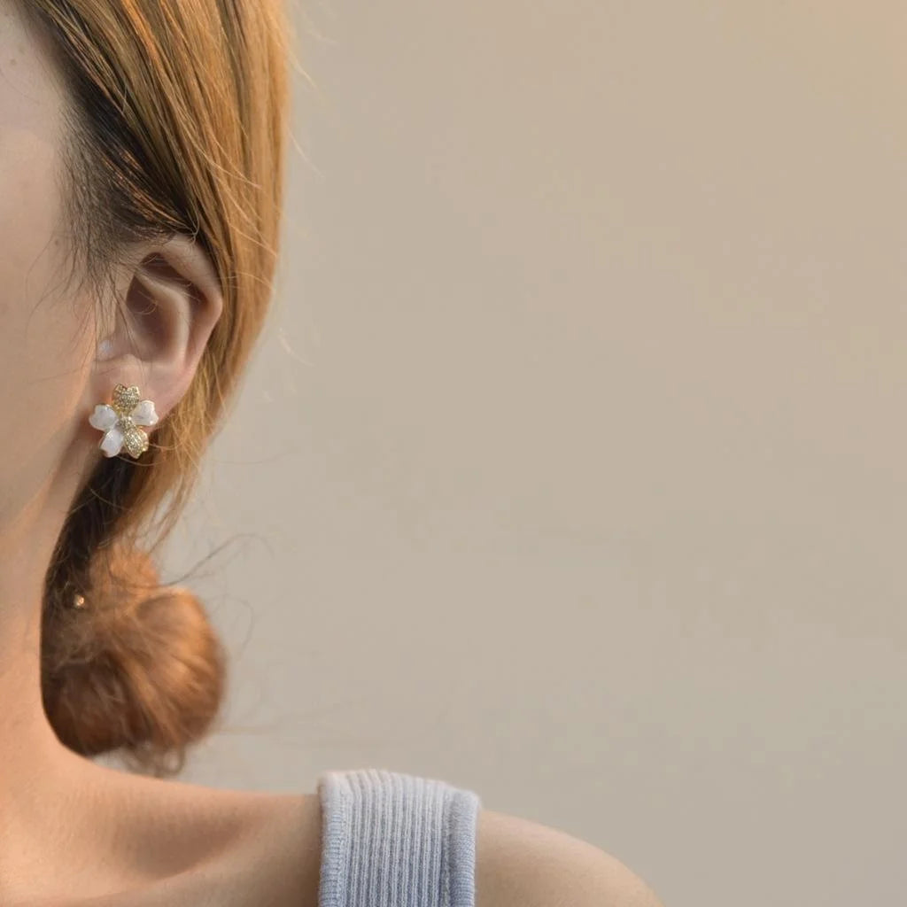 Sweet White Lily Flower Stud Earrings Copper Micro Pave Zircon Enamel Small Floral Jewelry