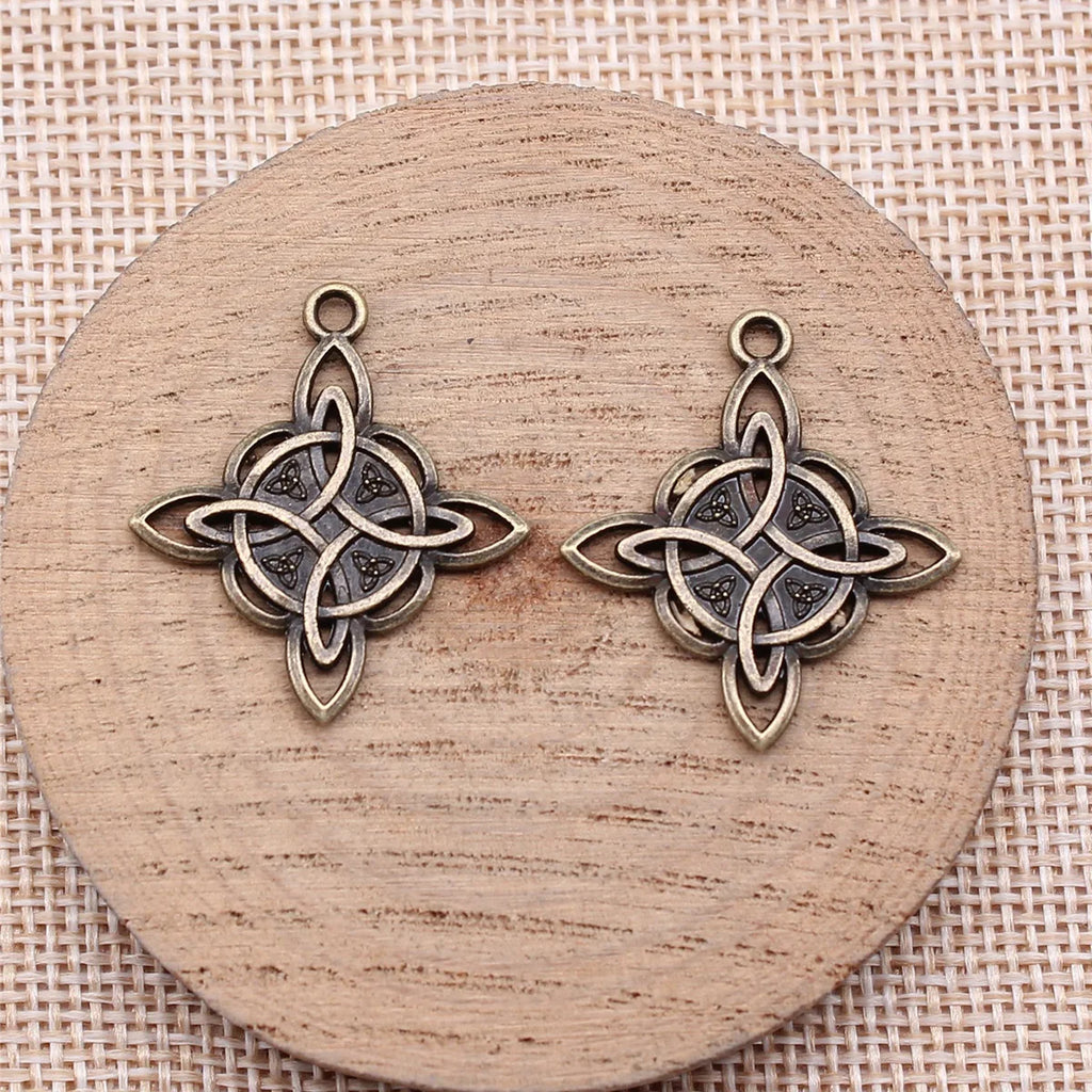 28x25mm 1.8g Multicolor Zinc Alloy Skull Celtic Knot Charm Pendant for DIY Necklace Bracelet Making