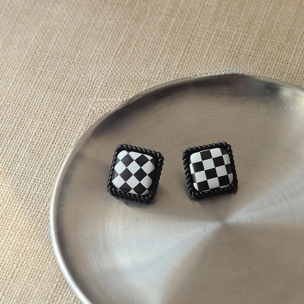 Silver Plated Alloy Stud Earrings Black White Plaid Geometric Round Triangle Minimalist Chic Jewelry
