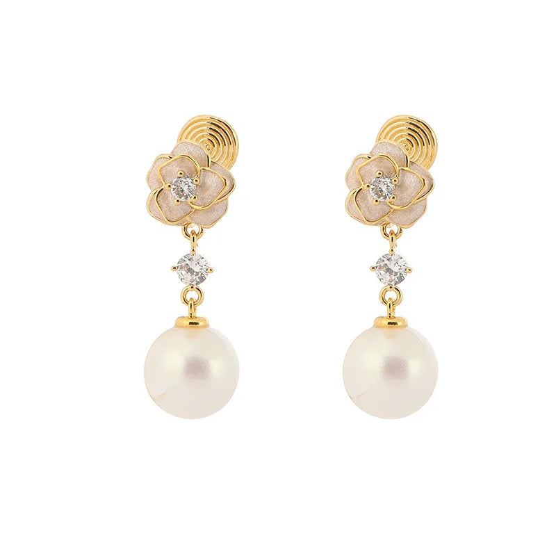 Elegant Camellia Flower Pearl Drop Stud & Clip On No Piercing Alloy Rhinestone Luxury Earrings