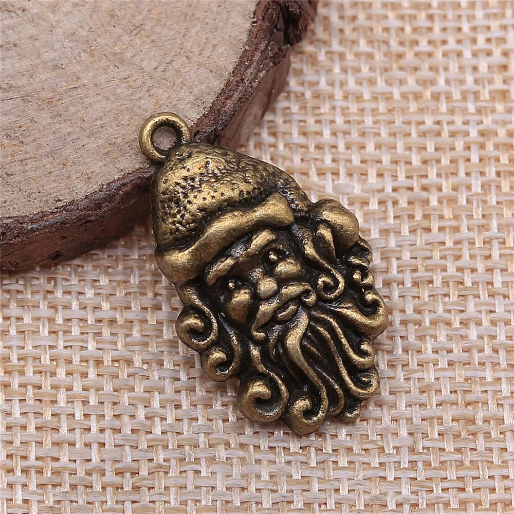 31x19mm 3.3g Multicolor Zinc Alloy Santa Claus Charm Pendant for DIY Christmas Jewelry Making