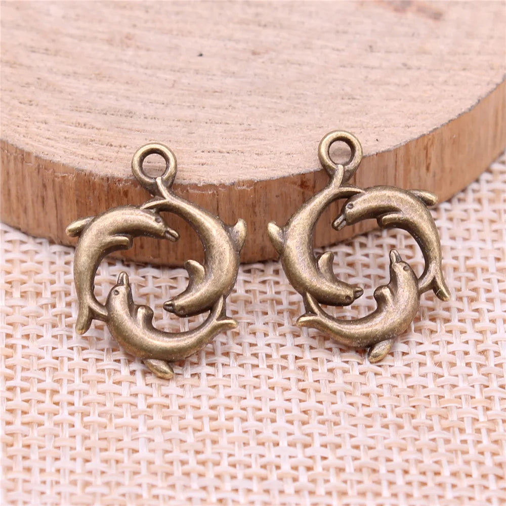 21x16mm 1.4g Multicolor Zinc Alloy Dolphin Charm Pendant for Ocean Theme DIY Jewelry Making