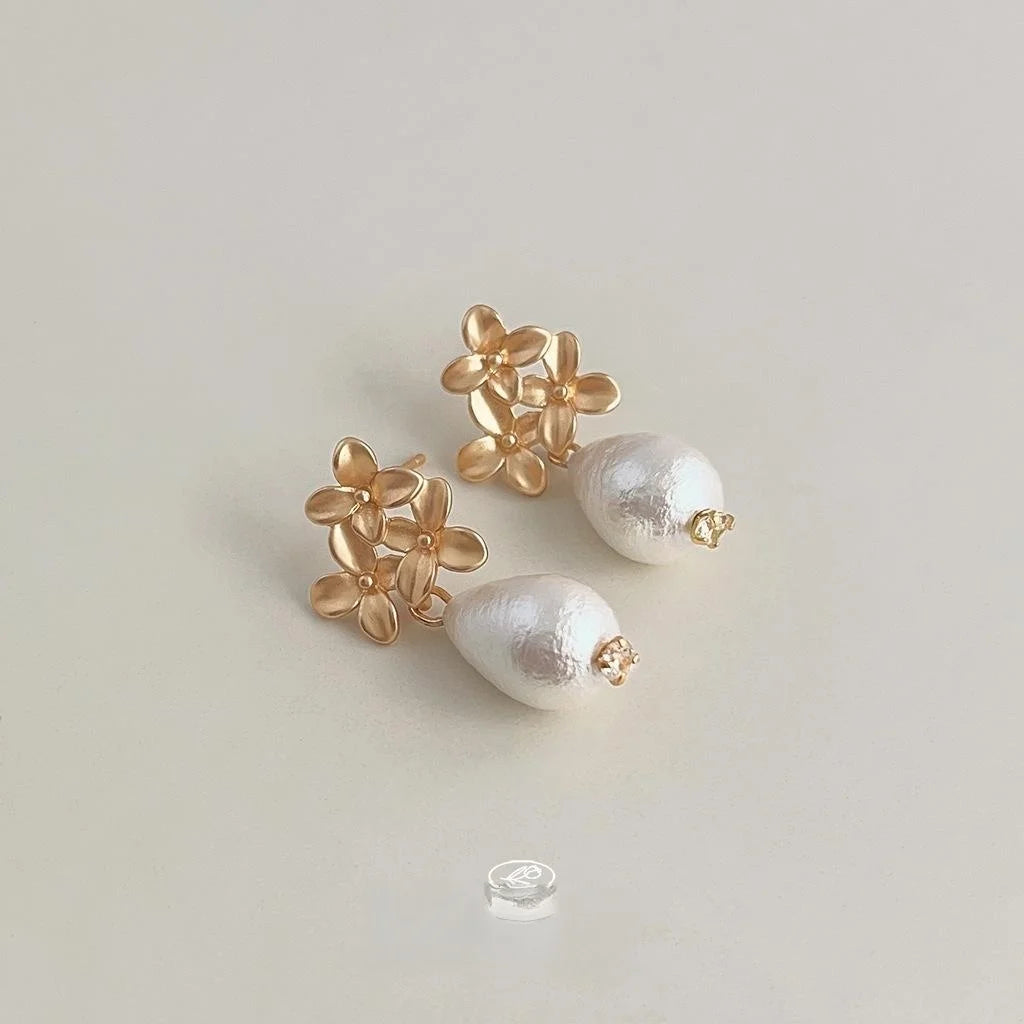 Light Luxury Matte Petal Cotton Pearl Drop Earrings Copper Floral Teardrop Jewelry