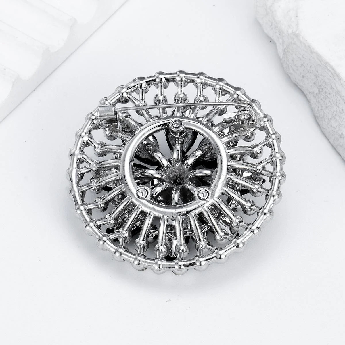 Elegant Black Flower Rhinestone Alloy Brooch, Sparkling Round Lapel Pin Corsage For Suit Accessory Gift
