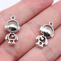 22x11.6x5.8mm 2.3g Antique Silver Zinc Alloy Heart Astronaut charm pendant for DIY necklace bracelet jewelry