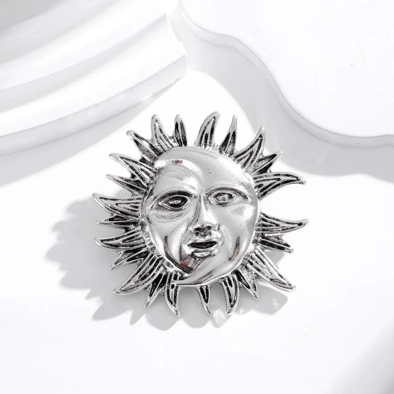 Elegant Gold Plated Alloy Sun Goddess Moon Face Brooch, Vintage Celestial Lapel Pin For Suit Accessory