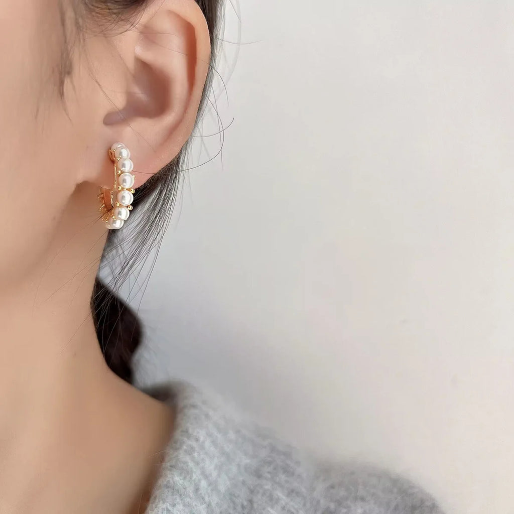 Luxury Vintage Pearl Hoop Circle Stud & Clip On No Piercing Gold Alloy French Round Earrings