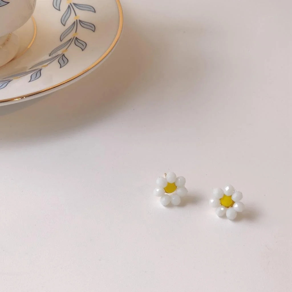 Korean Style Handmade Woven Glass Crystal Flower Stud Earrings With Silver Plated Pins