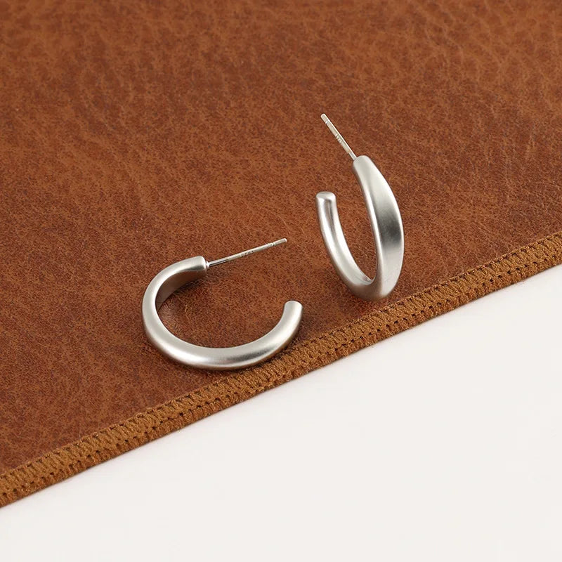 Elegant Matte Alloy Spiral Round Hoop Stud & Clip On No Piercing Minimalist Commuter Earrings