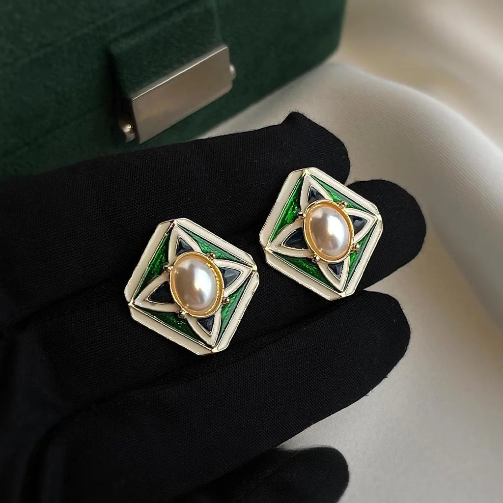 Vintage Geometric Square Pearl Stud Earrings Copper Light Luxury Court Style