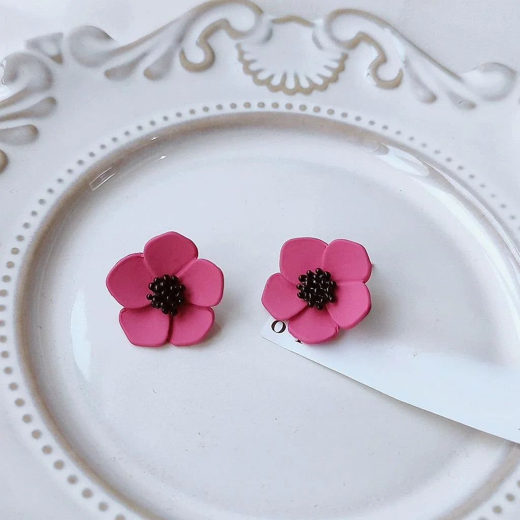 Vintage Small Flower Alloy Stud Earrings With Silver Plated Pins And Enamel Paint For Women